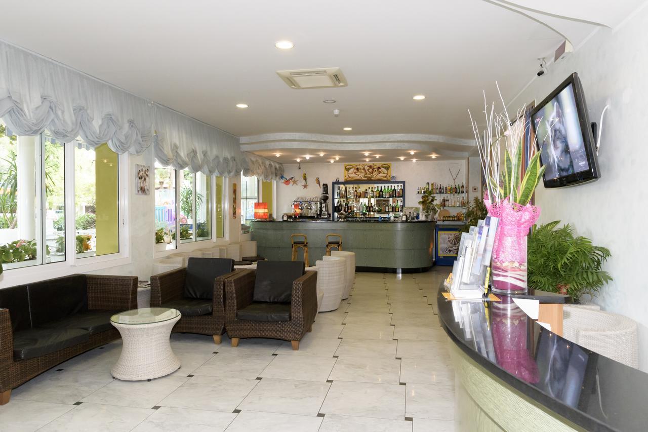 Mondial Otel Cervia Dış mekan fotoğraf