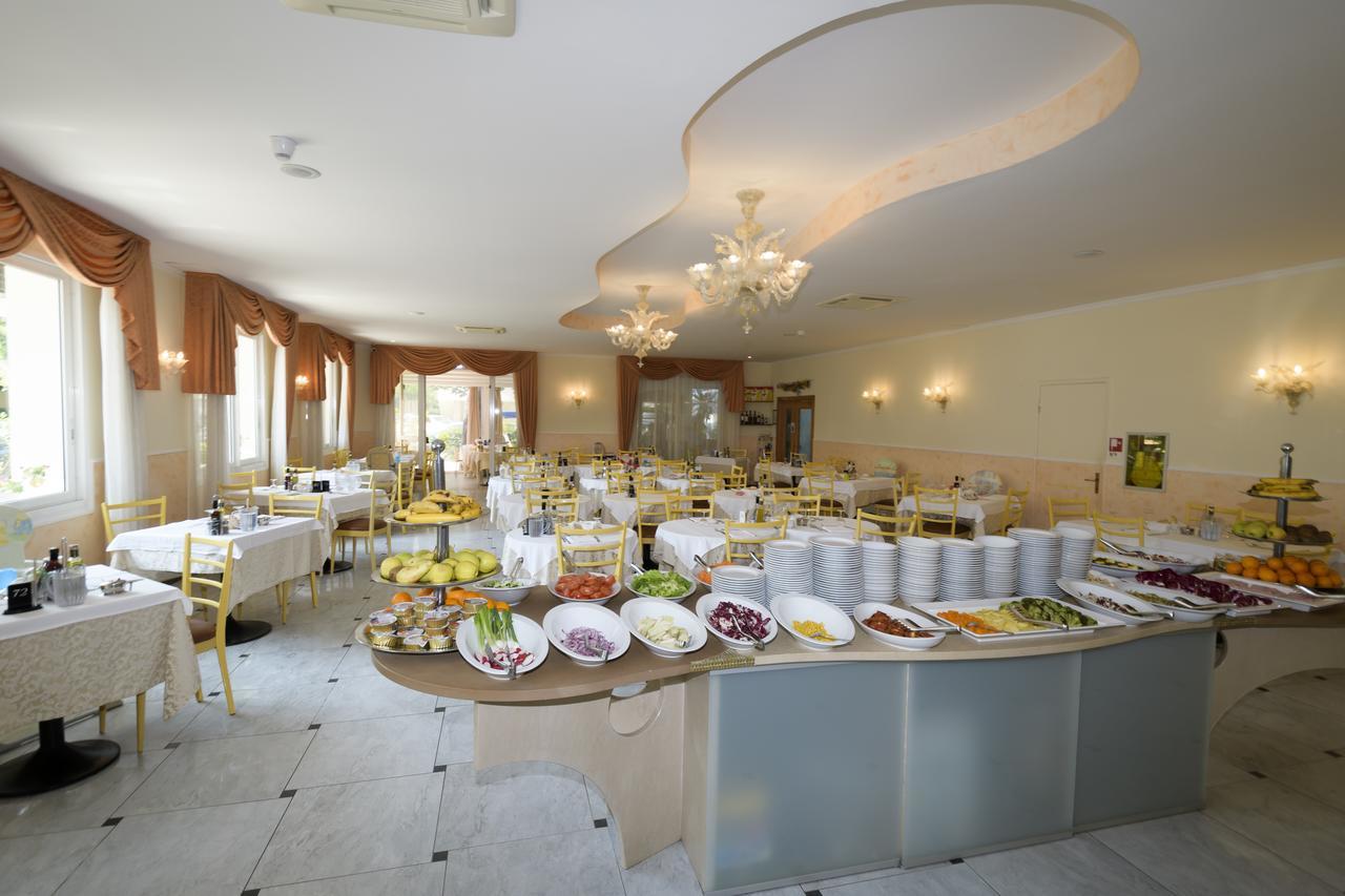 Mondial Otel Cervia Dış mekan fotoğraf